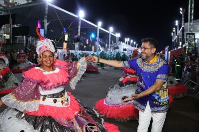notícia: 'Carnaval voltou com esperança, alegria. Foi maravilhoso, de muita paz, além de gerar emprego', celebrou o governador Clécio Luís