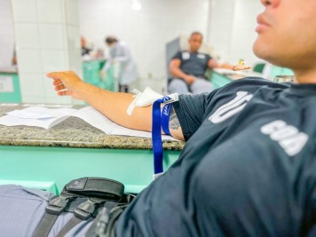 notícia: Alunos do curso operacional da Rotam se reúnem para fortalecer estoque de sangue do Hemoap