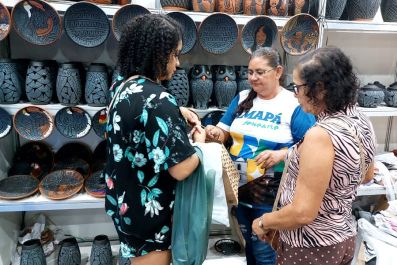 notícia: Artesãos do Amapá comercializam cerca de R$ 200 mil na maior feira do segmento da América Latina
