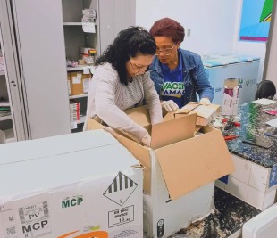 notícia: Amapá recebe mais de 60 mil doses da vacina bivalente contra a Covid-19 pela primeira vez