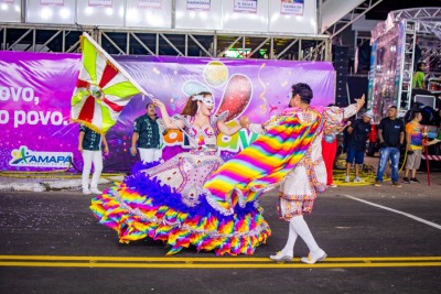 notícia: Com o enredo 'Brasil - A Efígie da Omissão: Os Cinco Cavaleiros do Apocalipse', Solidariedade abre Grupo Especial na última noite de desfiles do Ama