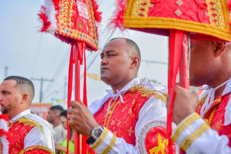 Missa celebra a fé do povo de Mazagão Velho no Dia de São Tiago.

Em 2024, festividade completa 247 anos de tradição e recebe apoio do Governo do Amapá. <div class='credito_fotos'>Foto: Maksuel Martins   |   <a href='/midias/2024/originais/15645_76b10601-4e59-4ba6-8619-97aa49849805.jpg' download><i class='fa-solid fa-download'></i> Download</a></div>