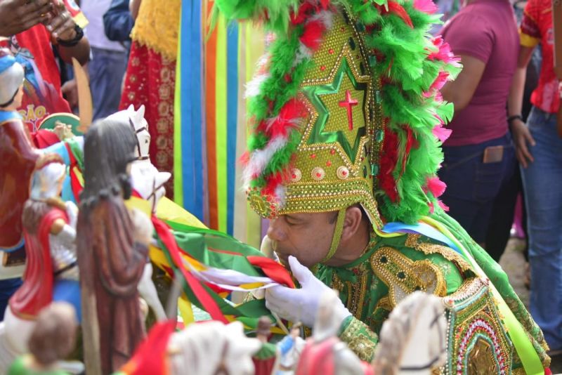 Missa celebra a fé do povo de Mazagão Velho no Dia de São Tiago.

Em 2024, festividade completa 247 anos de tradição e recebe apoio do Governo do Amapá. <div class='credito_fotos'>Foto: Maksuel Martins   |   <a href='/midias/2024/originais/15645_7ba9ae40-4fd4-569f-4577-d9d87bbfa358.jpg' download><i class='fa-solid fa-download'></i> Download</a></div>