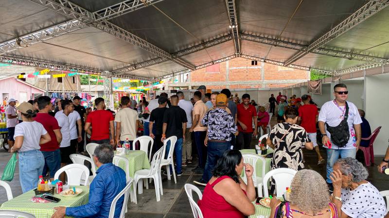 Feira de empreendedores em Mazagão Velho