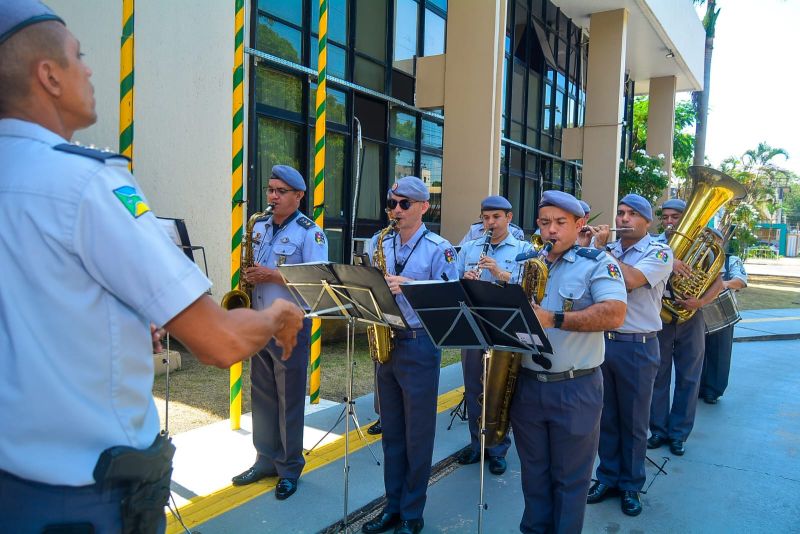 Banda da Policia Militar tocou o hino nacional da França durante a recepção