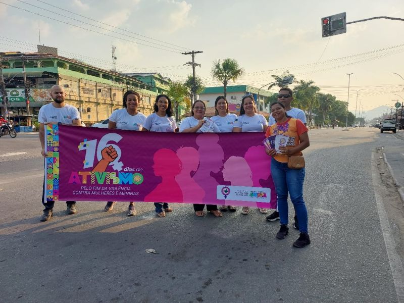 Equipe técnica do Governo do Amapá durante a campanha '16 Dias', em Porto Grande