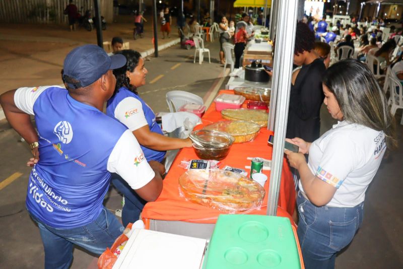 A feira de móveis também possibilitou o empreendedorismo dos moradores do Miracema