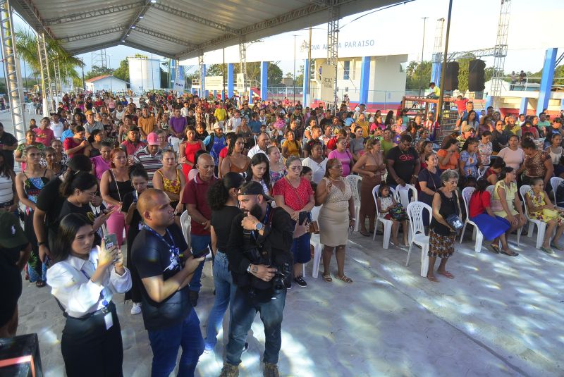 Cerimonia aconteceu no espaço da Nova Praça Paraíso e reuniu a população local