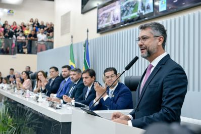 notícia: Governador Clécio Luís destaca a saúde e a retomada do desenvolvimento econômico do Amapá na abertura do ano legislativo da Alap