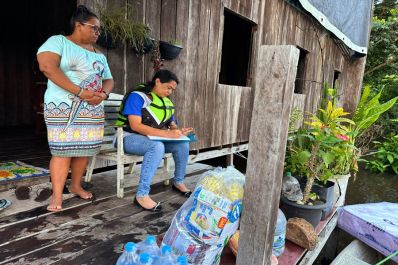 notícia: Governo do Amapá atende famílias ribeirinhas afetadas pelo aumento do nível no Rio Araguari, em Porto Grande