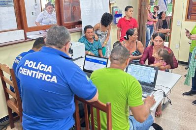 notícia: Governo do Amapá vai emitir documentos para famílias que perderam tudo nos alagamentos, em Macapá