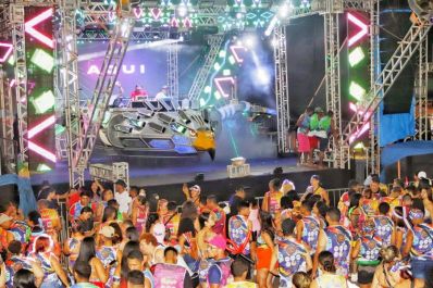 notícia: Carnaval 2024: primeiro dia de Circuito de Blocos transforma orla de Macapá em percurso dançante