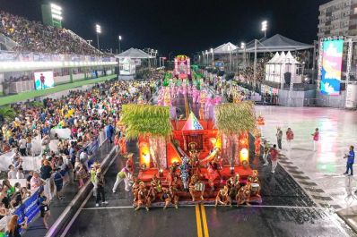 notícia: Carnaval 2025: confira dias e horários que as escolas de samba se apresentarão no Sambódromo de Macapá