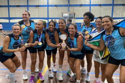 notícia: Apoiada pelo Governo do Estado, seleção amapaense conquista medalha de ouro em campeonato de basquete