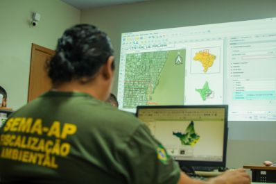 notícia: Governo do Amapá capacita servidores sobre sistema de informação geográfica para maior controle ambiental 