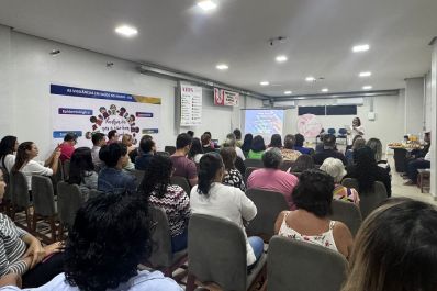 notícia: Governo do Amapá reforça necessidade de cuidados com a saúde mental durante roda de conversa com servidores da Saúde