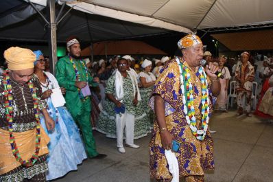 notícia: 'Nosso grito é de resistência e contra a intolerância', diz sacerdote em celebração ao Dia Estadual dos Cultos Afro-Religiosos