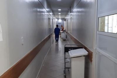 notícia: Em uma semana, Hospital de Emergência realiza mais de 70 cirurgias e zera fila de espera