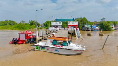 notícia: Samu do Amapá treina atendimentos de comunidades ribeirinhas com a ambulancha