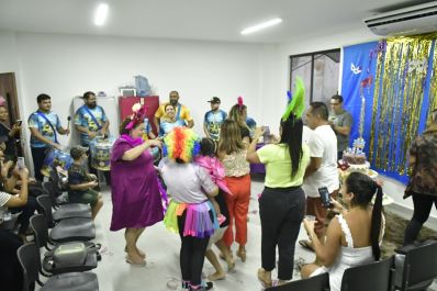 notícia: ‘Bloquinho do Creap’ leva alegria e inclusão para familiares e pacientes atendidos no Centro de Reabilitação do Amapá