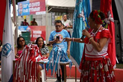 notícia: FOTOS: confira a segunda noite de programação na Central do Marabaixo, em Macapá