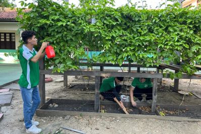 notícia: Governo do Amapá leva estudantes de escolas estaduais para Feira Brasileira de Ciências e Engenharia, em SP