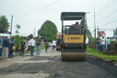 notícia: Governo do Amapá intensifica trabalhos de recuperação asfáltica em vias de Oiapoque