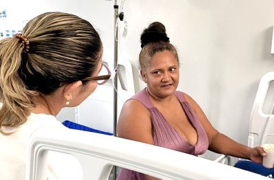 notícia: ‘Enxerguei o amor e o comprometimento dos profissionais’, relata mãe de paciente internado no Hospital da Criança e do Adolescente 