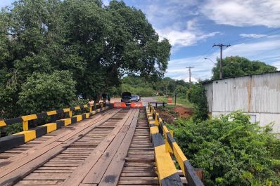 notícia: Governo do Amapá conclui obras de manutenção da ponte sobre o Rio Santo Antônio da Pedreira, em Macapá