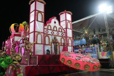 notícia: Carnaval 2025: Maracatu da Favela leva a poesia para avenida com 'Amazonizar: O Olhar do Poeta Joãozinho Gomes em Verde e Rosa'