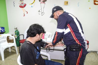 notícia: Governo do Amapá garante assistência em saúde para o segundo dia do desfile das escolas de samba