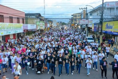 notícia: Com apoio do Governo do Estado, manifestação de enfrentamento ao feminicídio aconteceu na orla da cidade