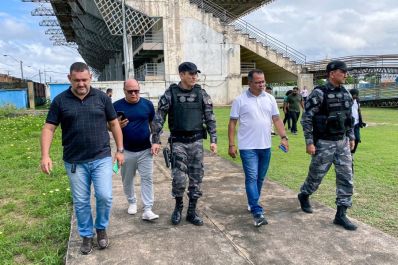 notícia: Governo do Amapá faz vistoria no Estádio do Zerão para calendário de jogos 2024