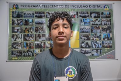 notícia: ‘O curso vai me ajudar a ingressar no mercado de trabalho’, diz jovem participante de projeto social do Governo do Estado