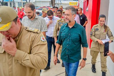 notícia: Governador Clécio Luís acompanha etapa final das obras do novo Comando Geral dos Bombeiros, em Macapá