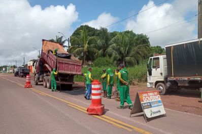 notícia: Governo do Amapá realiza serviços de manutenção asfáltica na Rodovia AP-440, em Macapá