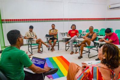 notícia: Comissão da Cidadania e Direitos Humanos LGBTQIA+ visita municípios para fortalecer base representativa no estado