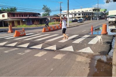 notícia: Governo do Amapá finaliza a implantação da primeira faixa elevada para pedestre no bairro Igarapé da Fortaleza, em Santana