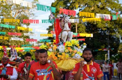 notícia: Com apoio do Governo do Amapá, comunidade de Mazagão Velho participa da procissão da Festa de São Tiago