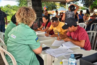 notícia: Festa de São Tiago: Governo do Amapá garante fomento de R$ 100 mil para empreendedores, em Mazagão