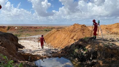 notícia: Amapá em obra: Governo do Estado compacta base para drenagem do Complexo do Aturiá