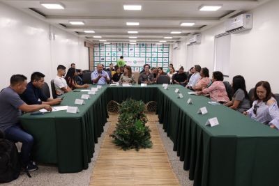 notícia: Governo do Amapá empossa novos membros do Conselho de Alimentação Escolar