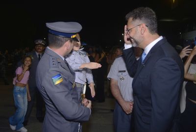 notícia: 'Gesto de respeito aos policiais militares', celebra governador Clécio Luís ao promover a 6ª ascensão de carreira na PM do Amapá