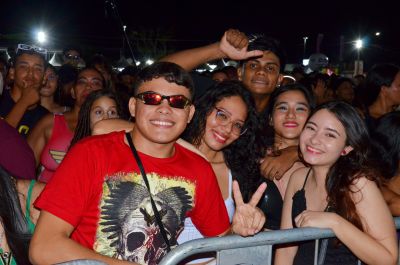 notícia: ‘É a melhor aparelhagem que existe’, diz fã sobre show do Novo Super Pop Live na 53ª Expofeira do Amapá