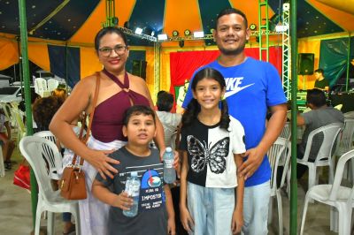 notícia: ‘É um momento de prestigiar e trazer nossas crianças’, celebra visitante do circo na 53ª Expofeira do Amapá