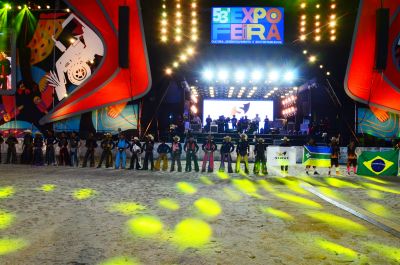 notícia: 53ª Expofeira: com muita emoção, etapa regional do rodeio classifica dez peões do Amapá para fase nacional 