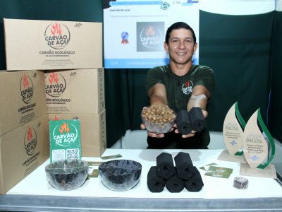 notícia: 'Oportunidade para conhecer novos investidores e fornecedores’, destaca CEO de startup de Carvão de Açaí sobre sucesso na 53ª Expofeira do Amapá