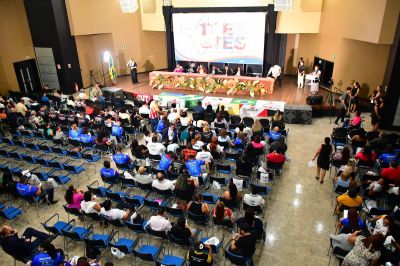 notícia: Governo do Amapá debate propostas para fortalecer o SUS em conferência de gestão do trabalho