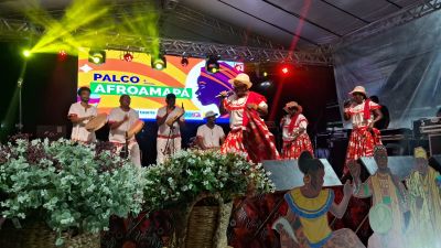 notícia: Palco AfroAmapá exalta batuque e marabaixo na 53ª Expoferia do Amapá