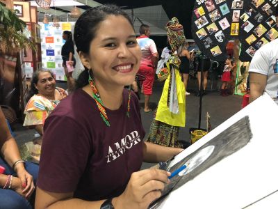 notícia: ‘Estamos comemorando a inauguração do Novo Cândido Portinari aqui’, celebra aluna durante a 53ª Expofeira do Amapá